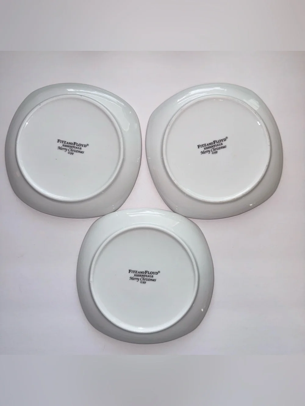 Fitz & Floyd Essentials Merry Christmas Appetizer Plates Set of 3